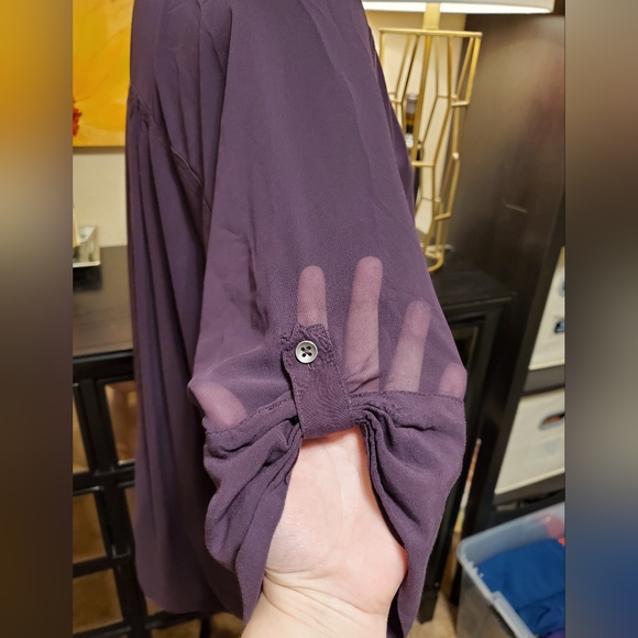 EUC Express Purple Button-Up Shirt With Sheer Sleeves Size L - Picture 4 of 9